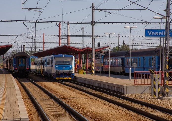 Vlaková stanice Veselí nad Lužnicí