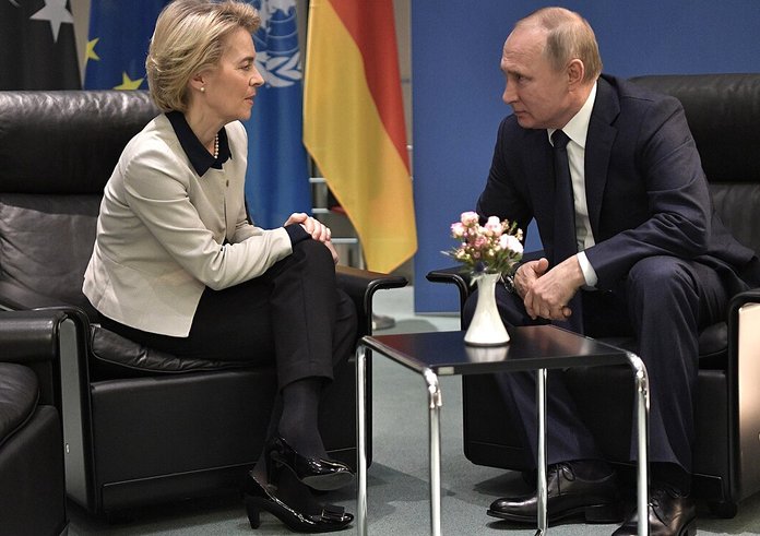 Vladimir_Putin_and_Ursula_von_der_Leyen_at_Libya_Conference