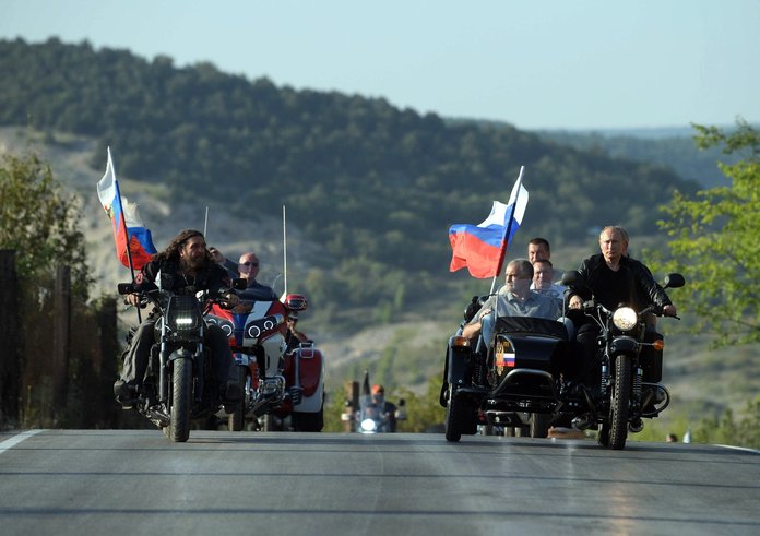 Vladimir_Putin_with_Night_Wolves_Motorclub_(2019-08-10)_6