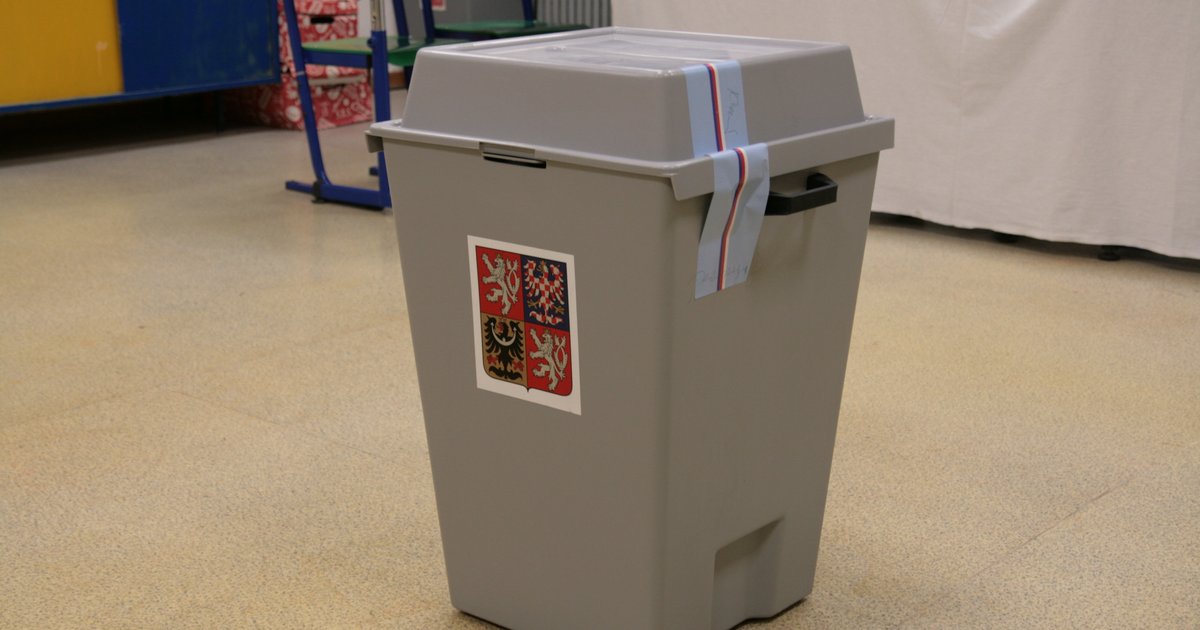 Téměř polovina Čechů čeká vměšování Ruska do parlamentních voleb