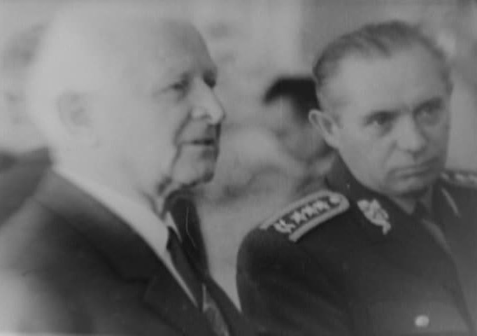 (Zari68)Svoboda_&_Dzur