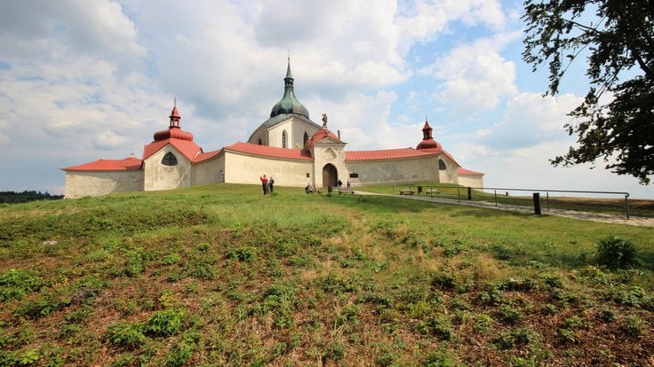 Kostel sv. Jana Nepomuckého na Zelené hoře ve Žďáru nad Sázavou