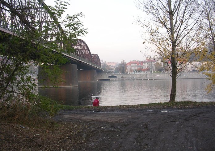 Železniční_most,_trasa_navrhovaného_mostu_směr_Vnislavova
