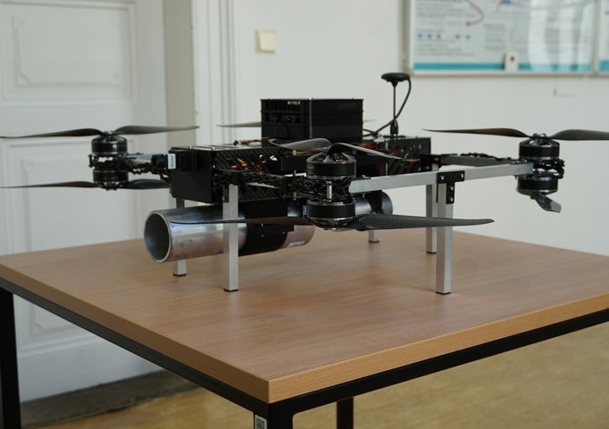 Zhášecí dron