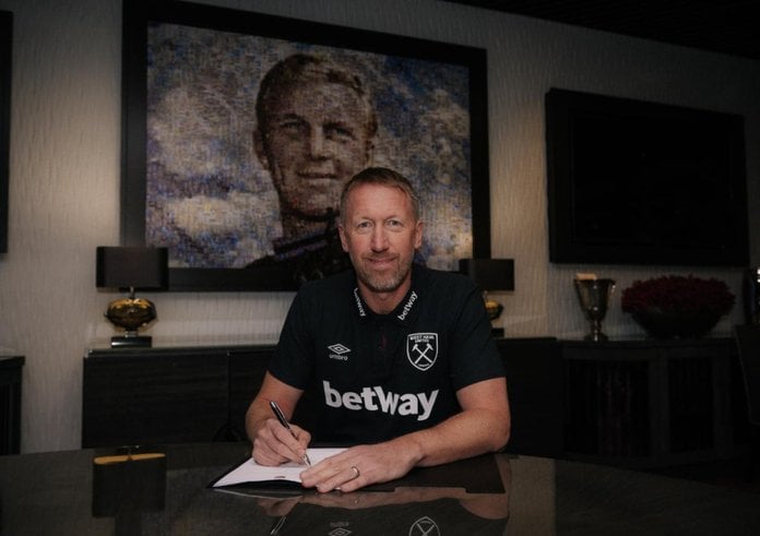 Trenér Graham Potter převzal West Ham United.