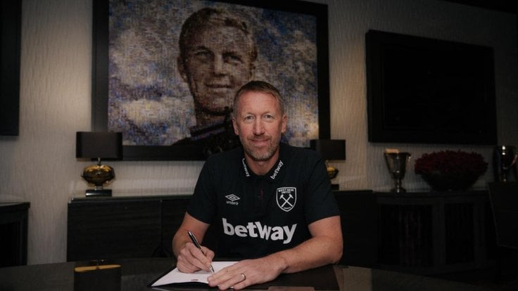 Trenér Graham Potter převzal West Ham United.