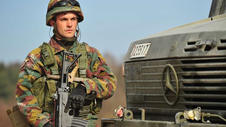 a-soldier-from-the-belgian-army-participates-in-exercise-89b1de-1024