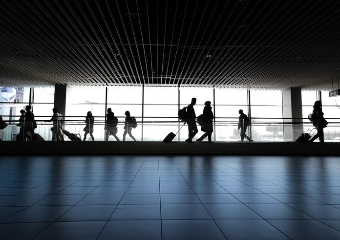 airport-4120835_1280