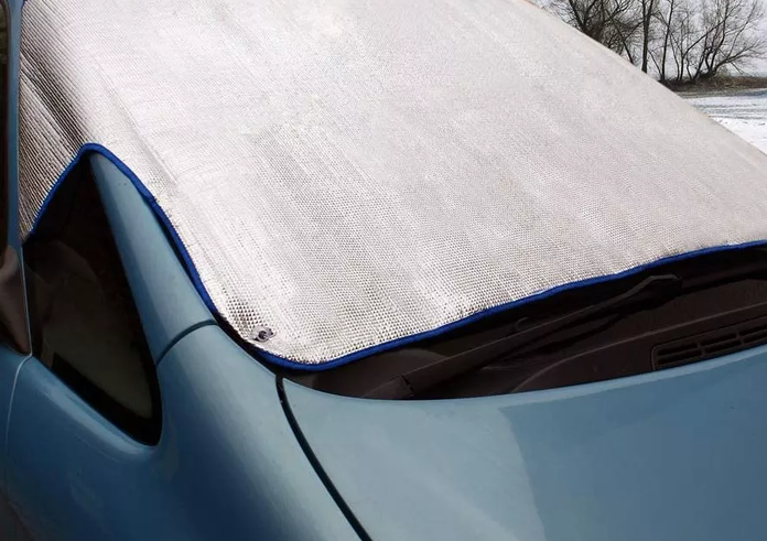 alu-clona-na-celni-sklo-auta-van-a-suv-proti-namraze-a-slunci-mega-204x95-cm-apa-32307-886x