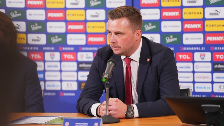 Jaroslav Köstl na nominační tiskové konferenci.