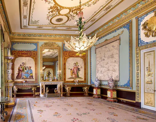 buckingham-palace-east-wing-Centre-Room-source-rct_pr-768x427.jpg