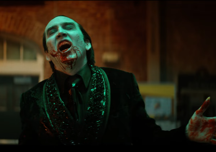 Nicolas Cage jako Drákula ve filmu Renfield