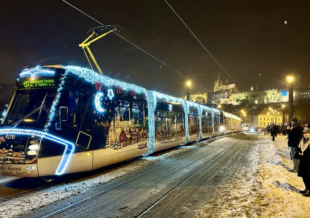 Vánoční tramvaj v Praze