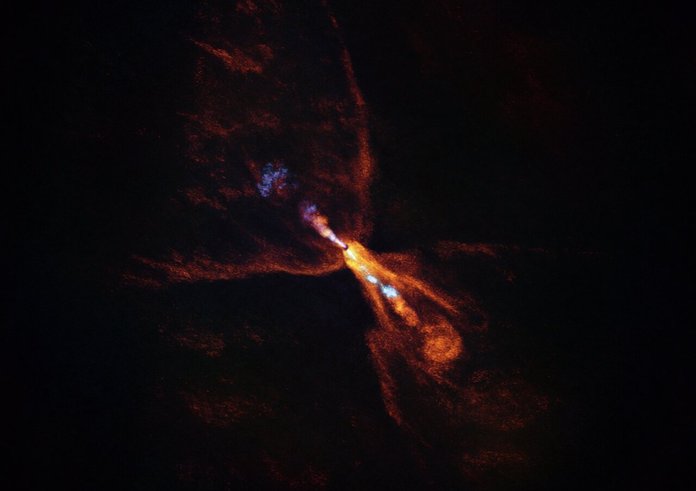Astronomům se vůbec poprvé podařilo zachytit nejranější fázi vzniku planet mimo naši Sluneční soustavu.