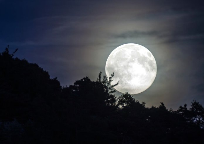 full-moon-evening-sky-moonlight-265513