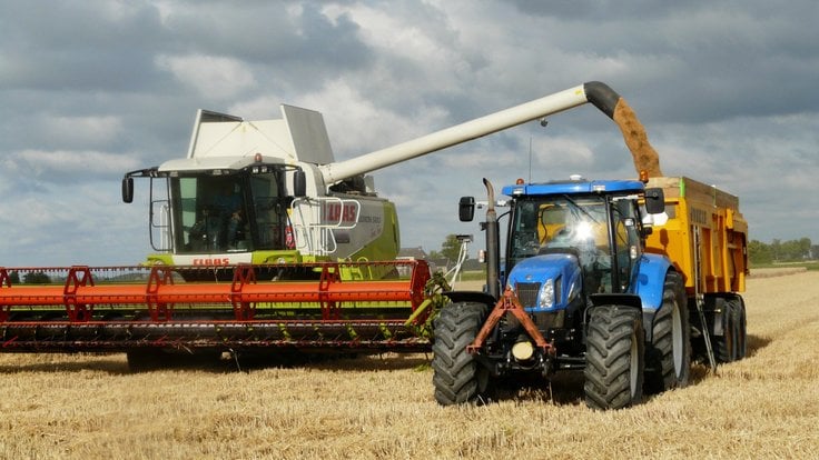 harvest_grain_combine_arable_farming_harvest_time_agricultural_vehicles_field_grain_wheat-572422