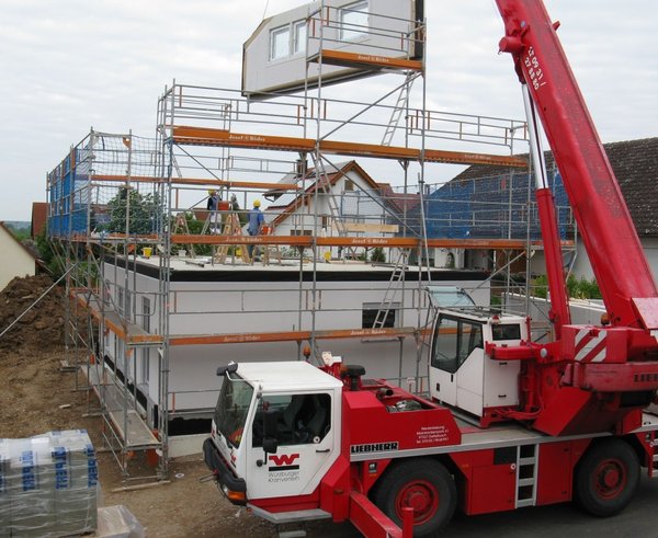 house_construction_new_building_single_family_home_site_material_building_material_iron_rods_build-617753