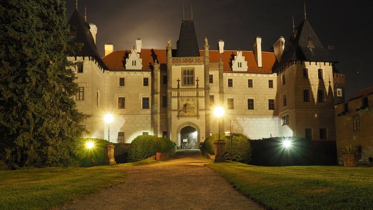 Hradozámecká noc na zámku Žleby