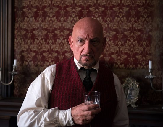 Ben Kingsley ve filmu E.A. Poe: Podivný experiment