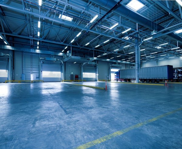 industrial_hall_toore_warehouse_industry_industrial_door_spiral_gates_fast_closing_doors_hall_doors-518915