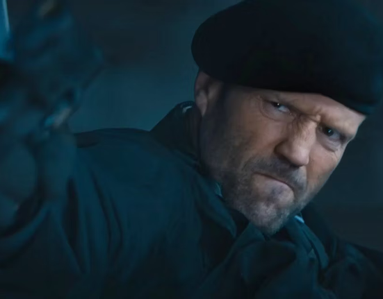 Jason Statham ve filmu Expend4bles: Postr4datelní