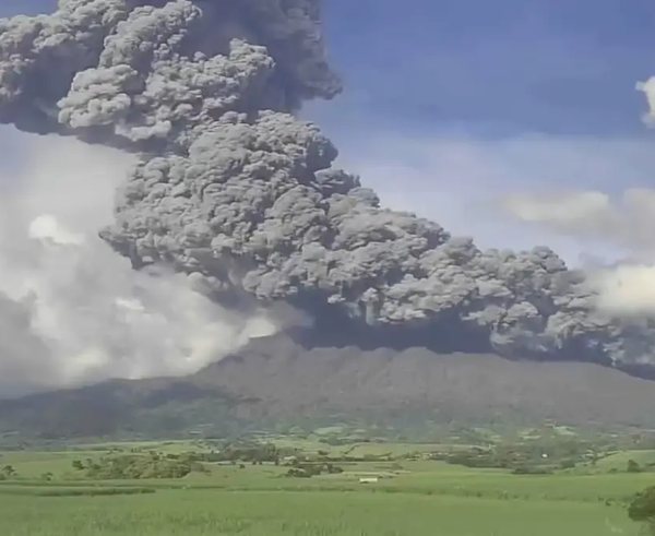 kanlaon-volcano-eruption-december-8-2024