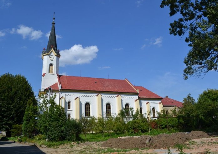 kostel (1)