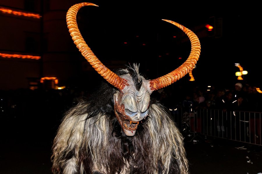 krampus-3837177_1280