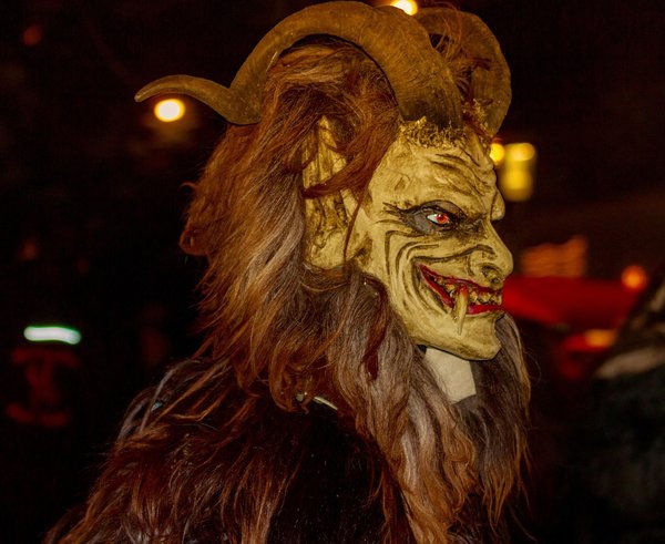 krampus-3859444_1280