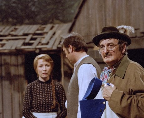 krkonošské-pohádky-zdeněk-řehoř-hana-maciuchová-česká-televize-672x378