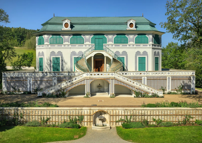 Letohrádek Bellarie v Českém Krumlově