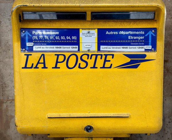 letter-box-2258225_1280