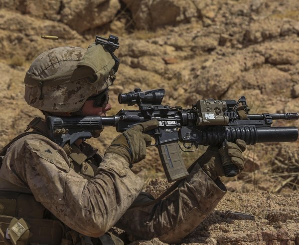 m4a1-carbine-2549811_1280