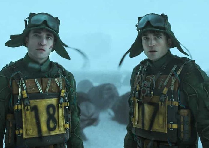 Záběr z filmu Mickey 17 (2025)