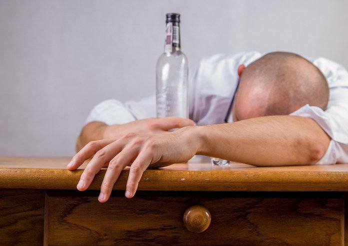 závislost na alkoholu
