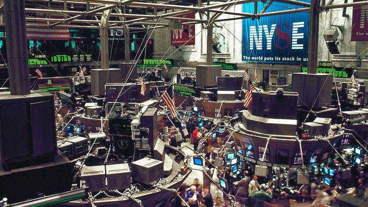 new-york-stock-exchange-trading-floor-on-wall-street-new-york-new-york-ca99c7-1024