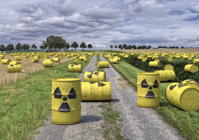 nuclear_waste_radioactive_trash_for_final_nuclear_waste_casks_barrels_composing_garbage-601428 (1)