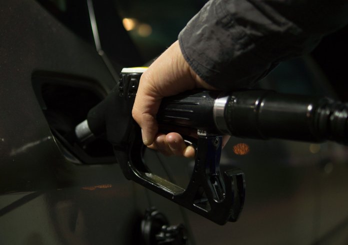 petrol_gasoline_diesel_gas_automotive_prices_oil_fuel-682051