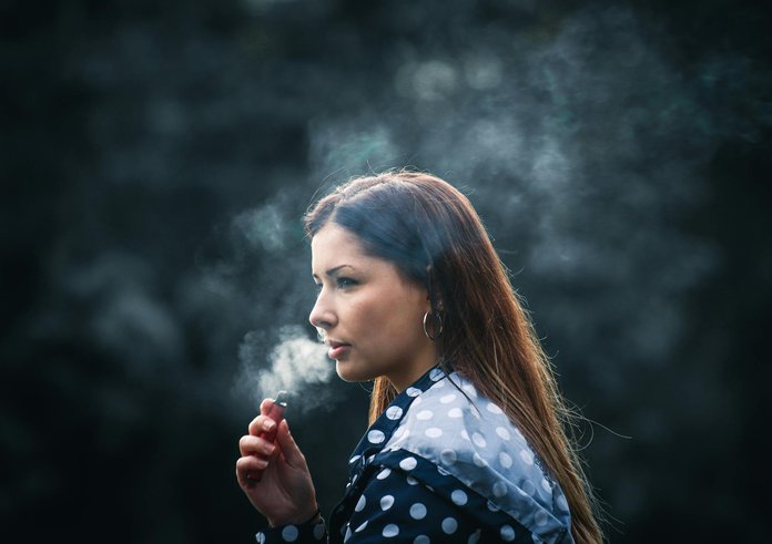 elektronická cigareta