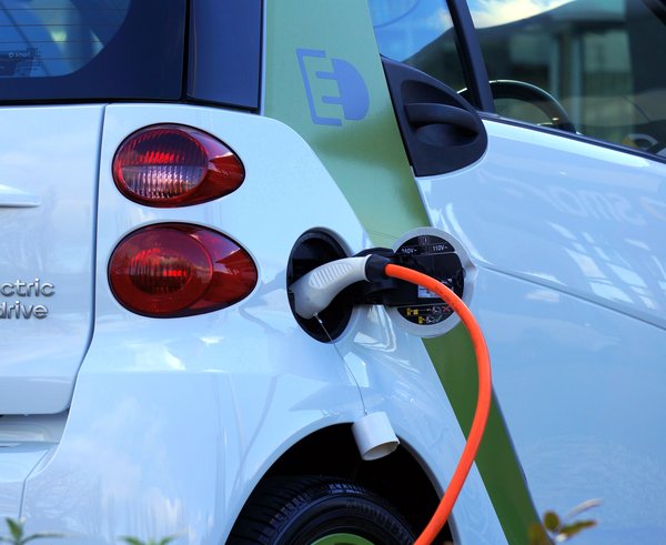 elektromobil