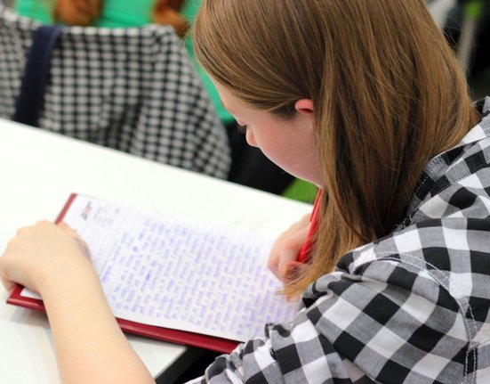 pexels zakyne v lavici