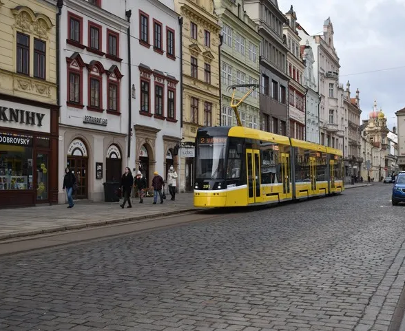 náměstí Republiky Plzeň tramvaj
