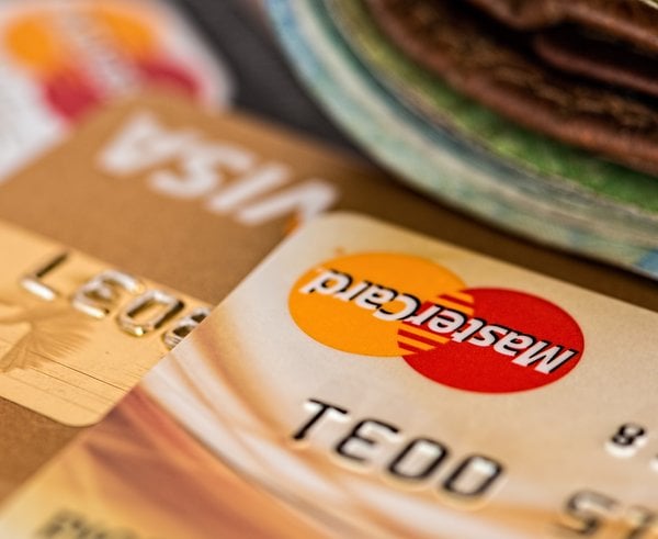 platební karty Visa Mastercard