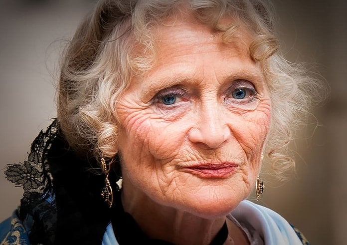 portrait-elderly-person-old-wrinkled-face-woman