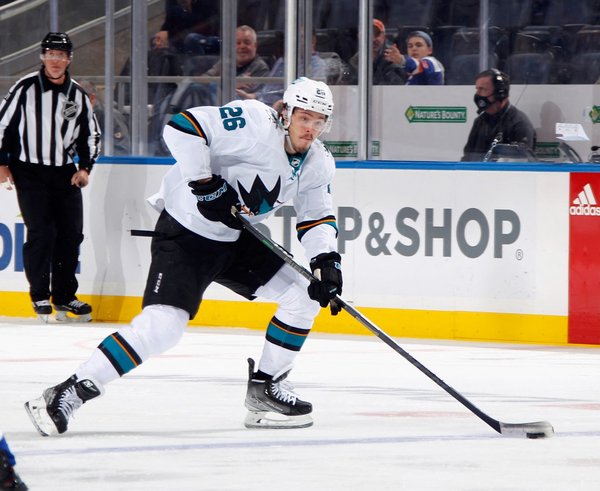 Jasper Weatherby v dresu San Jose Sharks