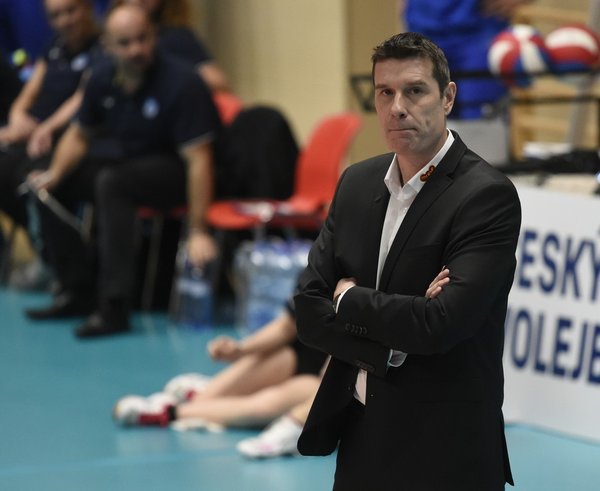 Trenér českých volejbalistů do 21 let Michal Nekola.