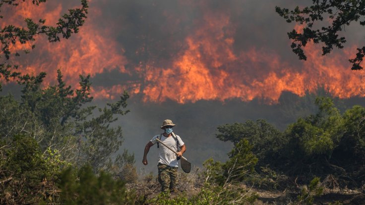 Požáry na ostrově Rhodos (25. 7. 2023)