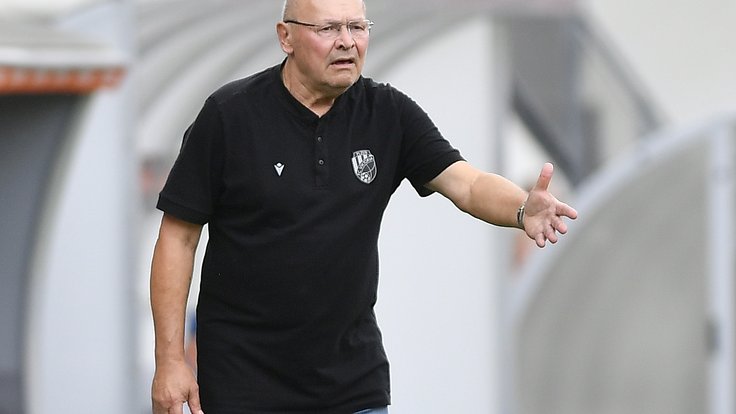 Trenér Plzně Miroslav Koubek