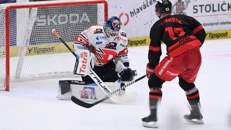 Dominik Pavlát při premiéře v bráně Pardubic dvakrát inkasoval