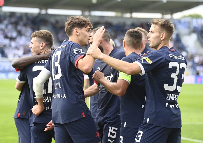 SK Slavia Praha vstoupí do kvalifikace o Ligy mistrů